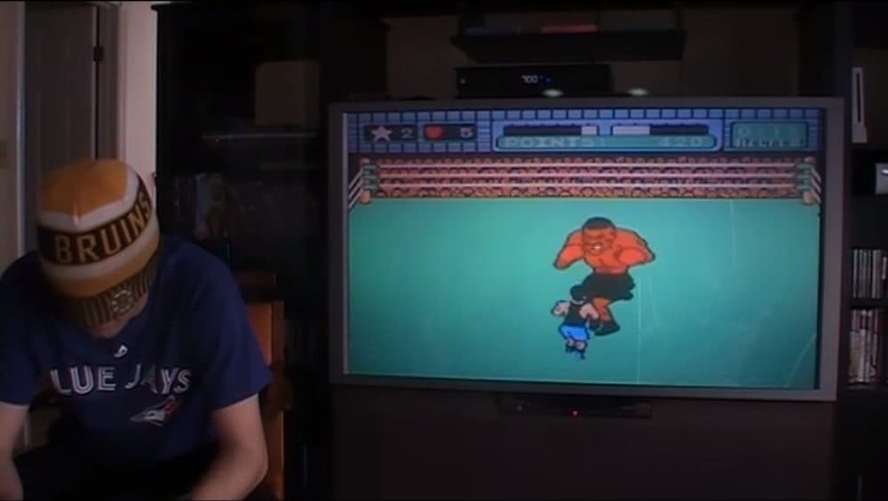 Jack Wedge attempted to beat the 1987 video game 'Mike Tyson's Punch Out' while covering his eyes with his beanie. (Jack Wedge)