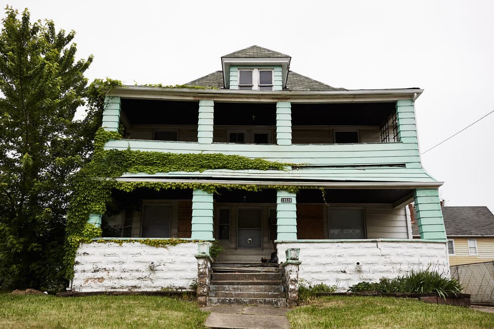 One of many abandoned homes in Cleveland's Ward 8. These Zombie Homes are a great challenge to the community's continued struggles with the housing crisis of 2008. (Paul Sobota/Here & Now)
