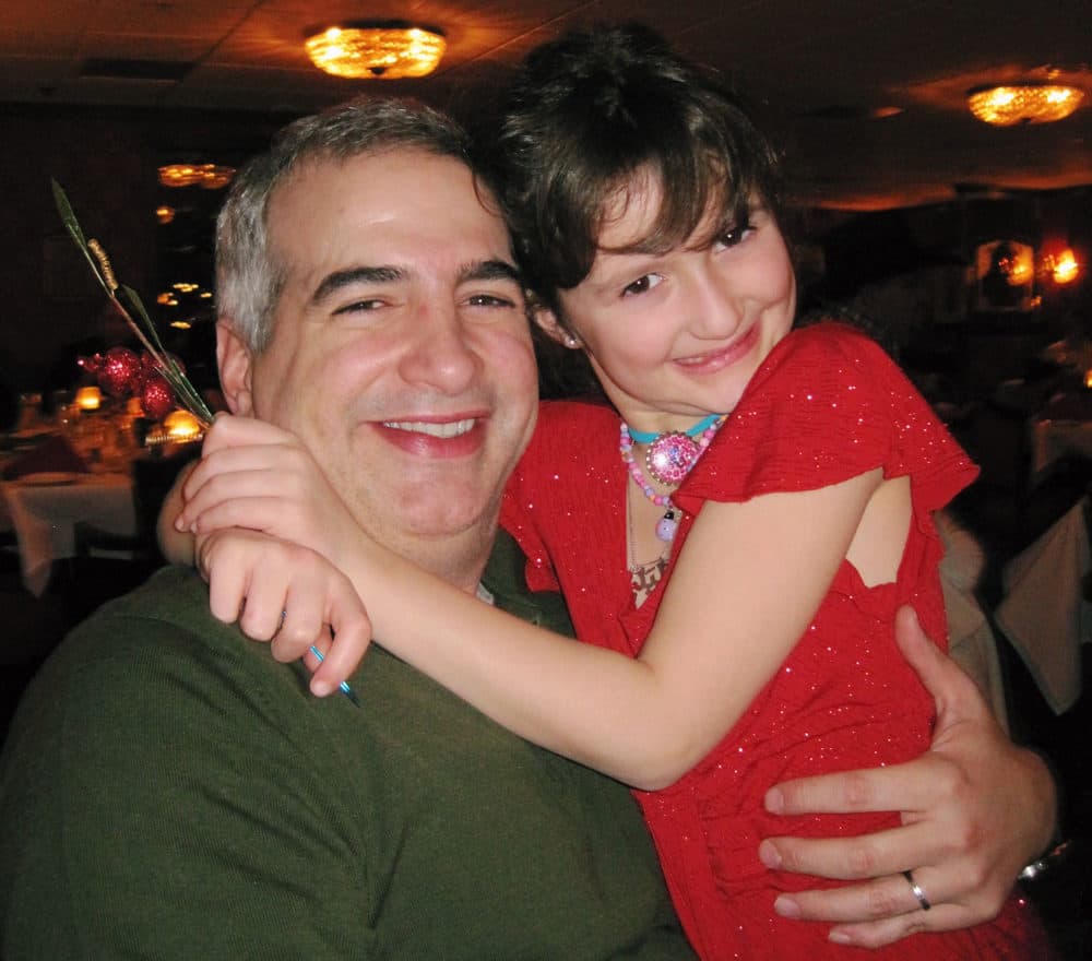 A young Laila Shadid with her dad, Anthony Shadid. (Courtesy of Laila Shadid)