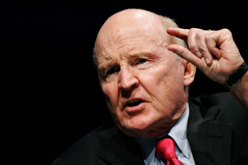 Former General Electric chairman Jack Welch gestures as he speaks on 04 November 2005 during the &quot;World Business Forum&quot; in Frankfurt/M. (THOMAS LOHNES/DDP/AFP via Getty Images)