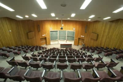 An empty classroom. (Getty Images)