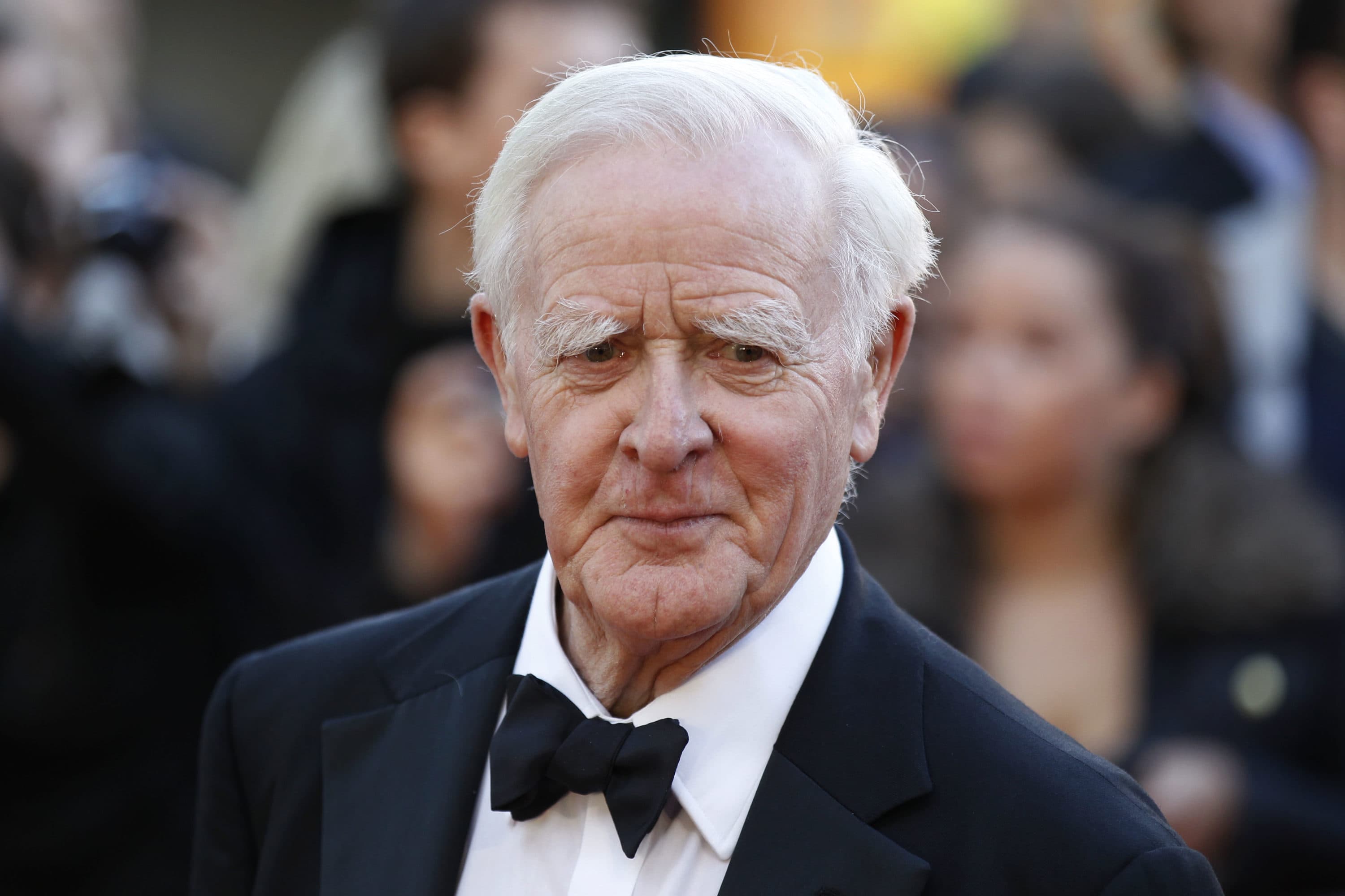 John le Carrė arrives for the UK film premiere of the remake of &quot;Tinker Tailor Soldier Spy&quot; in 2011. (AP Photo/Sang Tan)