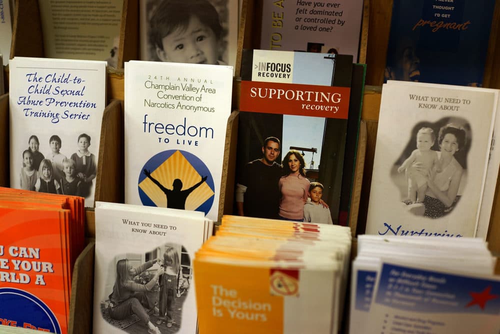 Addiction recovery brochures. (Spencer Platt/Getty Images)