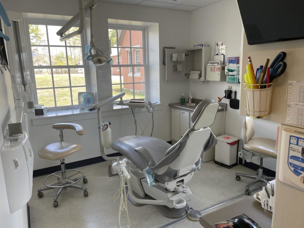 Inside the Tamworth Dental Center. (Alli Fam/NHPR)