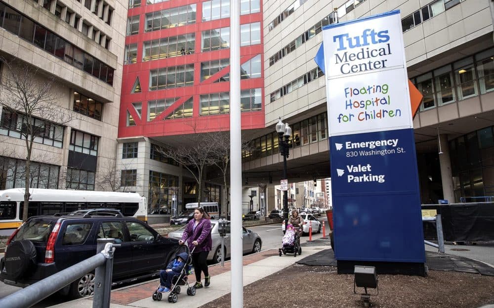 Tufts Medical Center in Boston. (Robin Lubbock/WBUR)