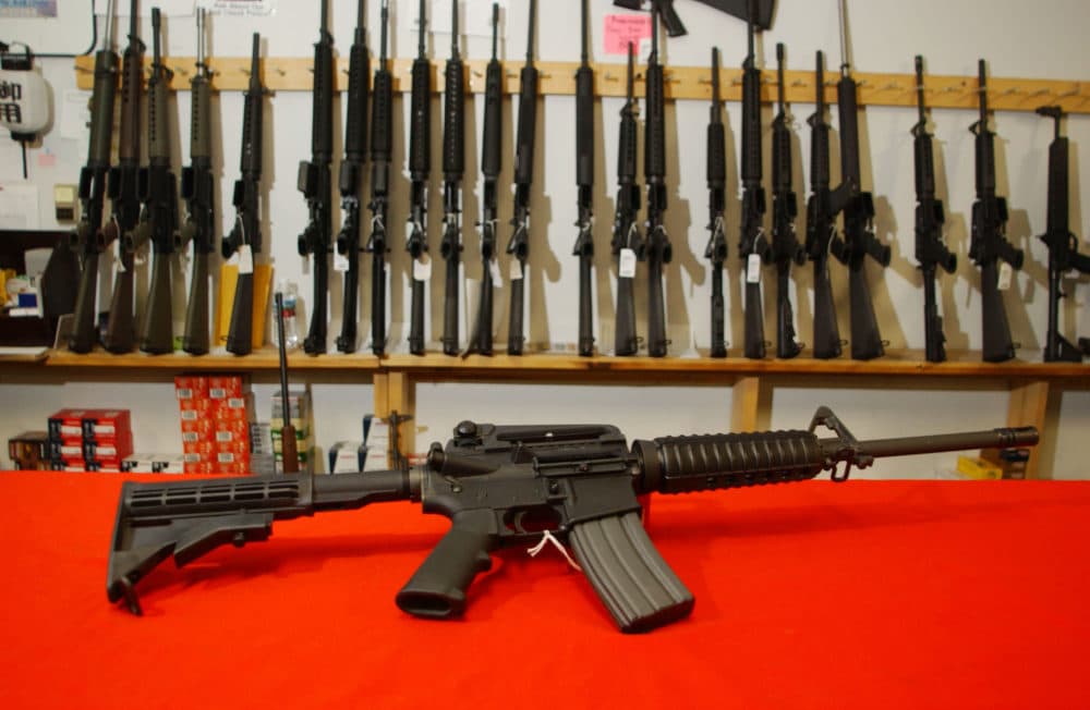 A photo of a Colt AR-15 taken in 2004, the year the 1994 assault weapons ban expired and it became legal for civilians to purchase. (Thomas Cooper/Getty Images)