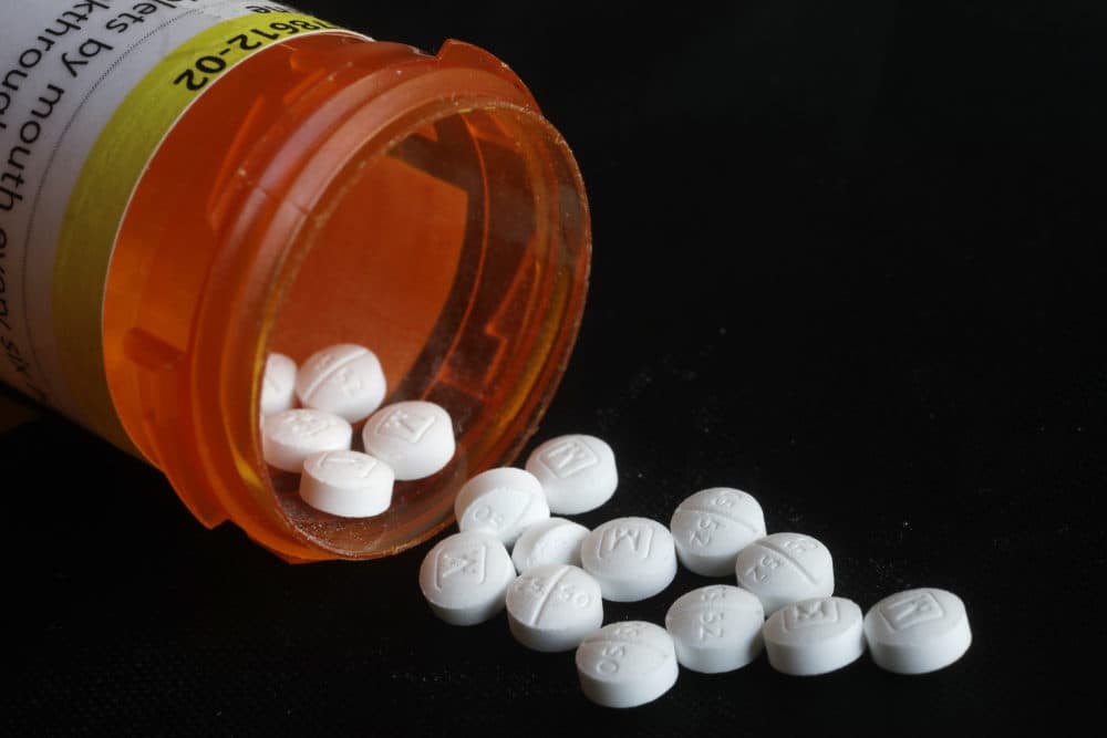 An arrangement of prescription Oxycodone. (Mark Lennihan/AP)