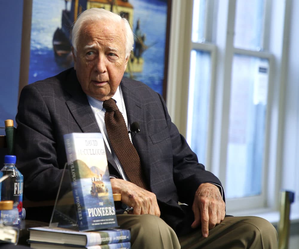 David McCullough signs copies of his book &quot;The Pioneers&quot; at Barnes & Noble Union Square on May 7, 2019 in New York City. (John Lamparski/Getty Images)