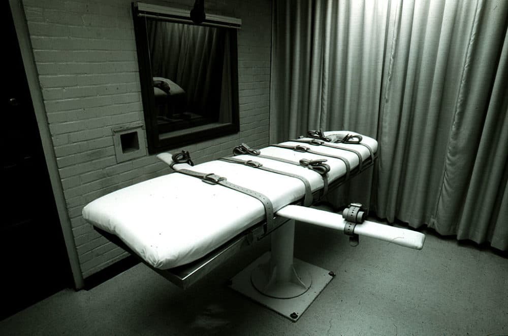 383356 17: The execution bed sits empty on Death Row April 25, 1997 at Texas Death Row in Huntsville, Texas. About 450 prisoners are on the Row. Texas has the most executions in the US each year. The inmates are executed by lethal injection. (Photo by Per-Anders Pettersson/Liaison)