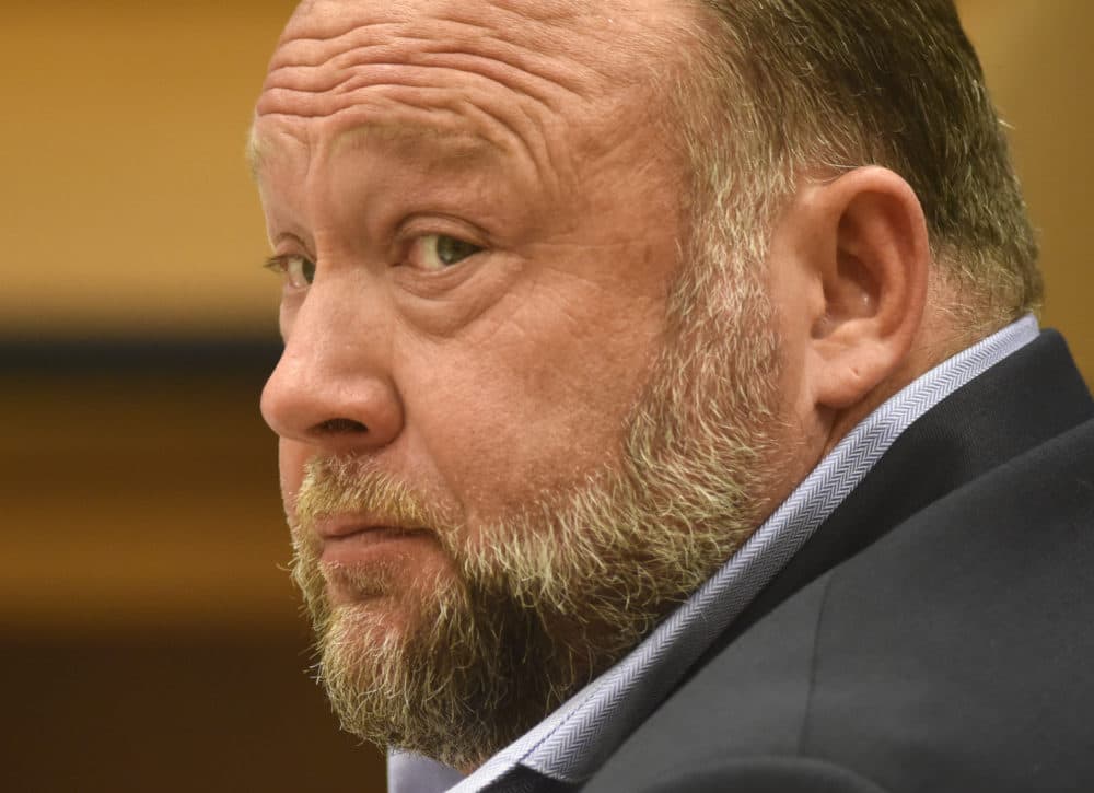Infowars founder Alex Jones appears in court to testify during the Sandy Hook defamation damages trial at Connecticut Superior Court in Waterbury, Conn., Sept. 22, 2022. (Tyler Sizemore/Hearst Connecticut Media via AP, Pool)