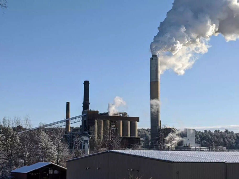 The Merrimack Generating Station in Bow, New Hampshire. (Annie Ropeik/NHPR)