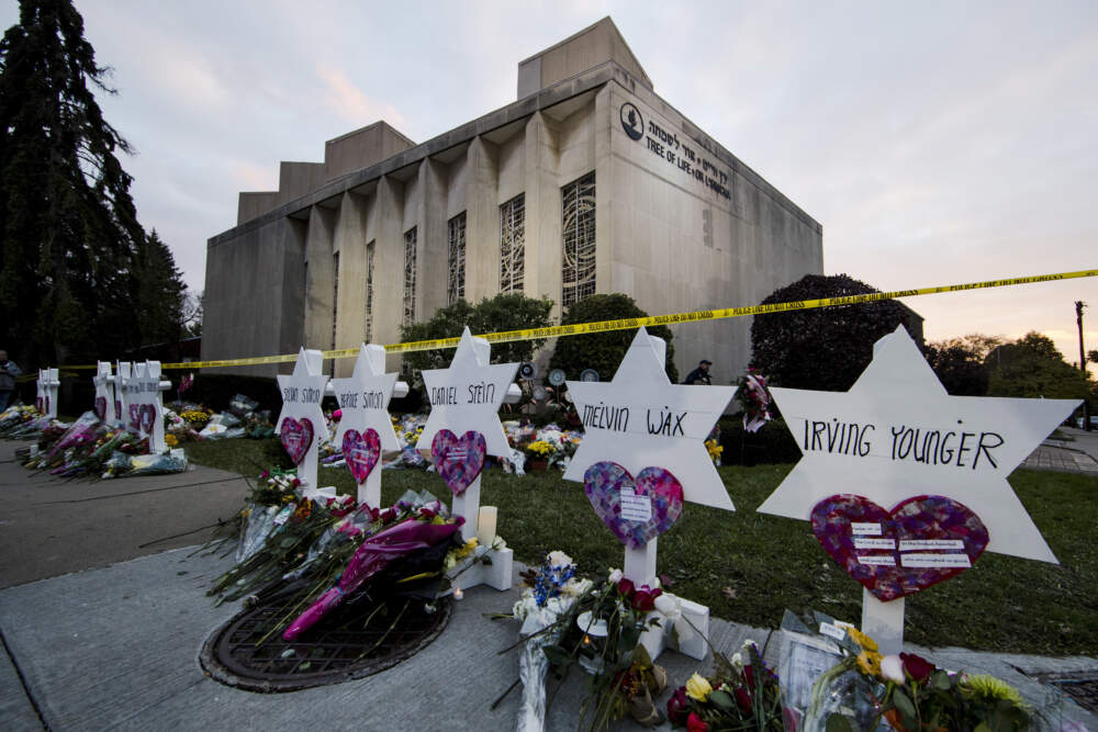 A makeshift memorial stands outside the Tree of Life Synagogue in the aftermath of a deadly shooting in 2018. (Matt Rourke/AP)