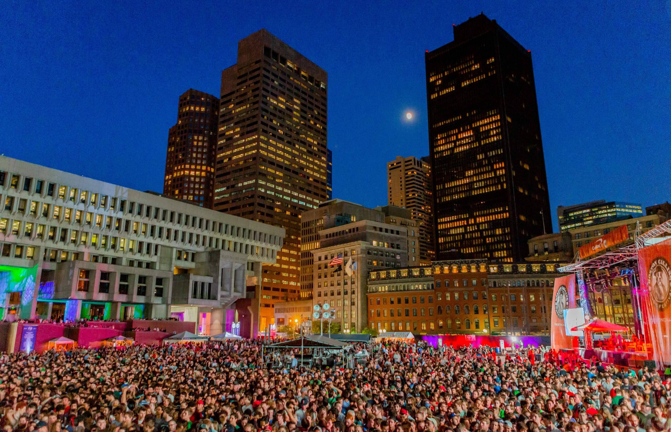 Attendees of Boston Calling in September 2014. (Courtesy Mike Diskin)