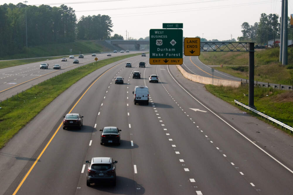 I-885 near Durham and other major roadways worsen air quality and urban heat in communities across the United States. (Zachary Turner)