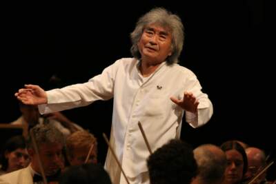 Seiji Ozawa conducts the Boston Symphony at Tanglewood in 2006. (Courtesy Hilary Scott/BSO)