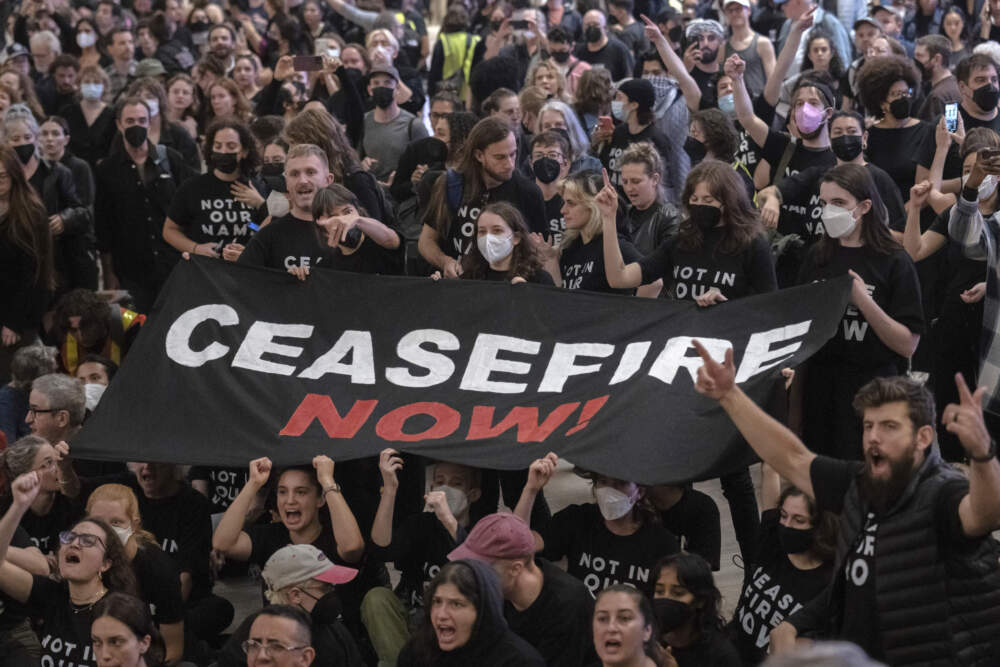 Protesters gather at Grand Central Terminal during a rally calling for a ceasefire between Israel and Hamas. (Jeenah Moon/AP)