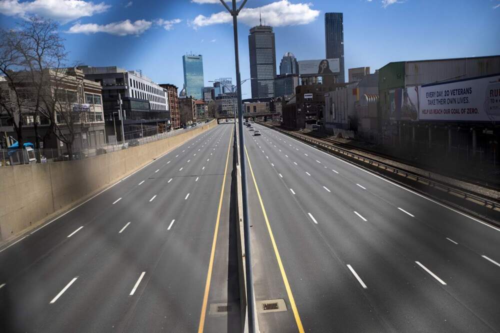 Minimal traffic heading into Boston in April 2020. (Jesse Costa/WBUR)