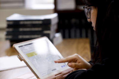 Ashley Chavez-Cruz takes a practice SAT test to prepare herself for the digital SAT. (Butch Dill/AP)