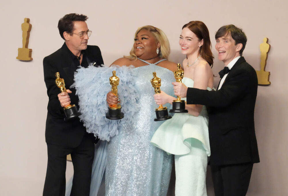 Oscar winners Robert Downey Jr.,  Da'Vine Joy Randolph,  Emma Stone, and Cillian Murphy, pose in the press room during the 96th Annual Academy Awards at Ovation Hollywood on March 10, 2024 in Hollywood, California. (Jeff Kravitz/FilmMagic via Getty Images)