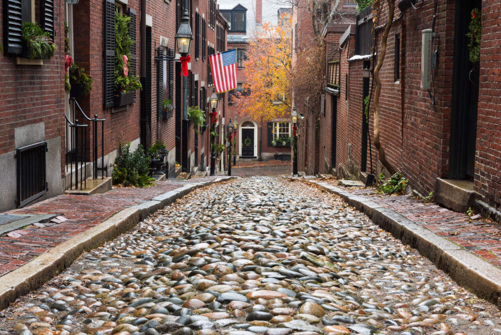 The historic Acorn Street in Boston. (Getty Images)